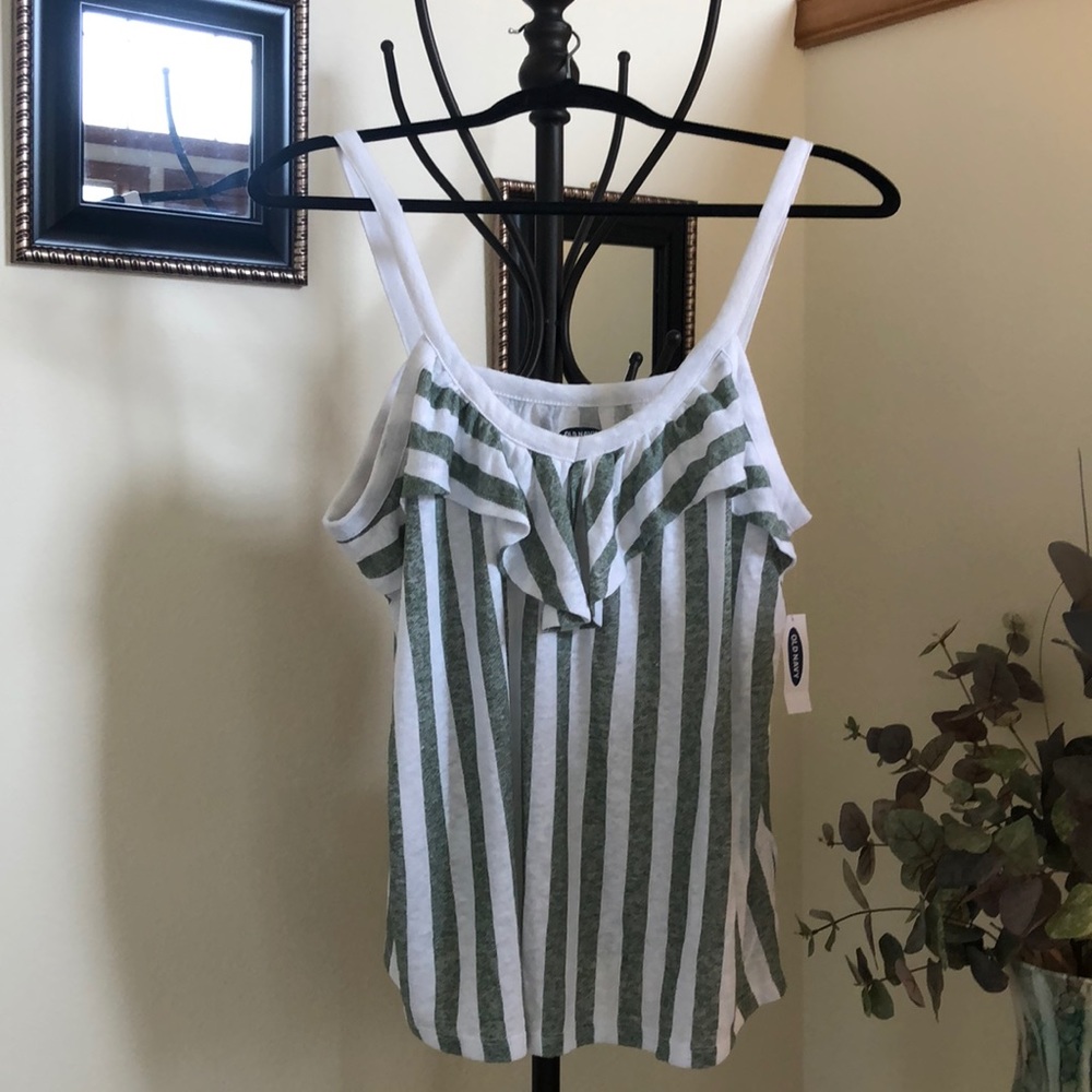 NWT 💚OLD NAVY Sage Green & White Striped Tank Top